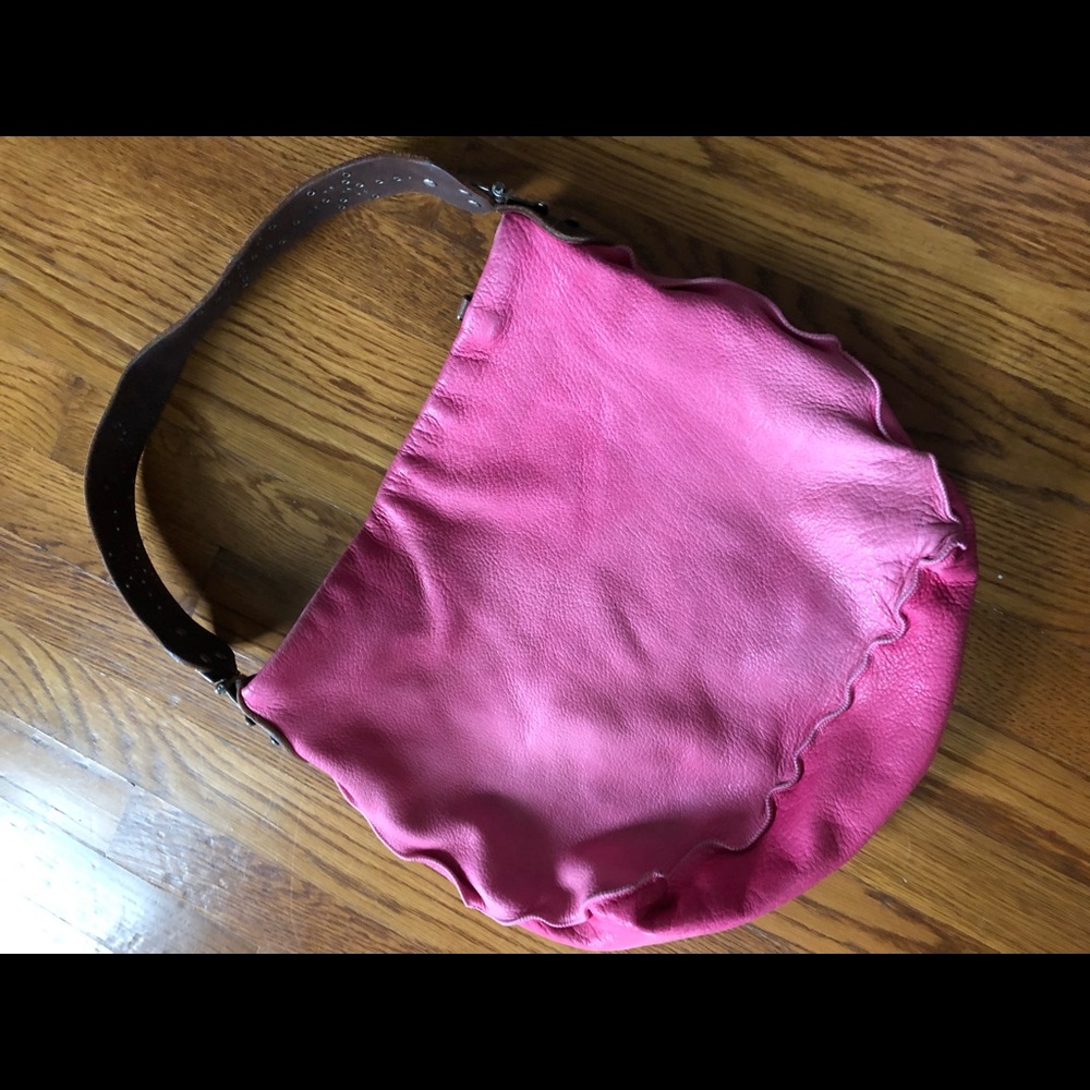 Tylie Malibu pink leather hand bag